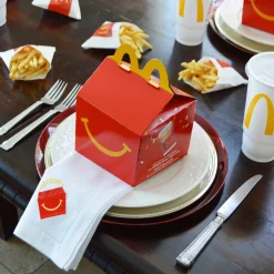 Chefanie Drive-Thru Dinner Napkins (4)| Dinner Napkins