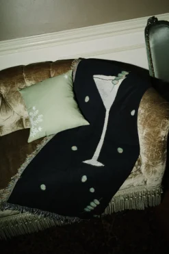 Chefanie Martini Blanket| Furniture|Blankets